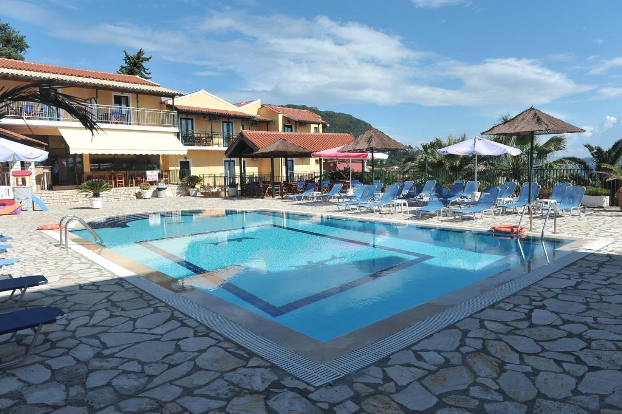 Corfu Hotel Apartments Benitses  Exterior foto